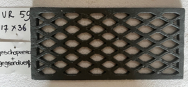 VR59 , 17 x 36 cm. Geschopeerd en gegrondverfd