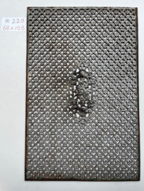 M220 , 68 x 105 cm
