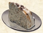 Nougat punt Rivoltini / Nogataart zacht met Panna Cotta / ca 200Gram / t.h.t. 31-08-2024