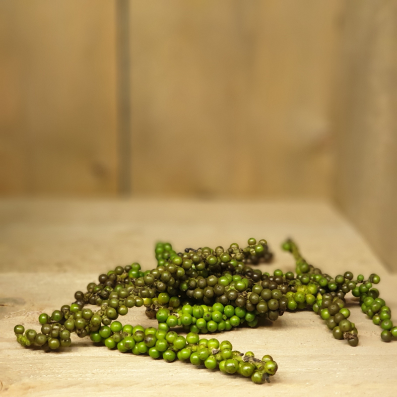 Peperkorrels tros | Thaise groen peper |  fresh green peppercorn | Phirk Thai | 12 bakjes à 50gr