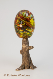 Brons met glas: Tree Maud