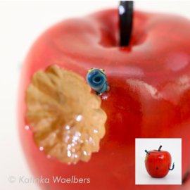 Mixed Media Glaskunst:  Appeltje voor de dorst