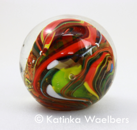 Glazen bol - Presse papier: Red Nebula