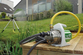 Waarom elke tuin een professionele tuinsproeier nodig heeft