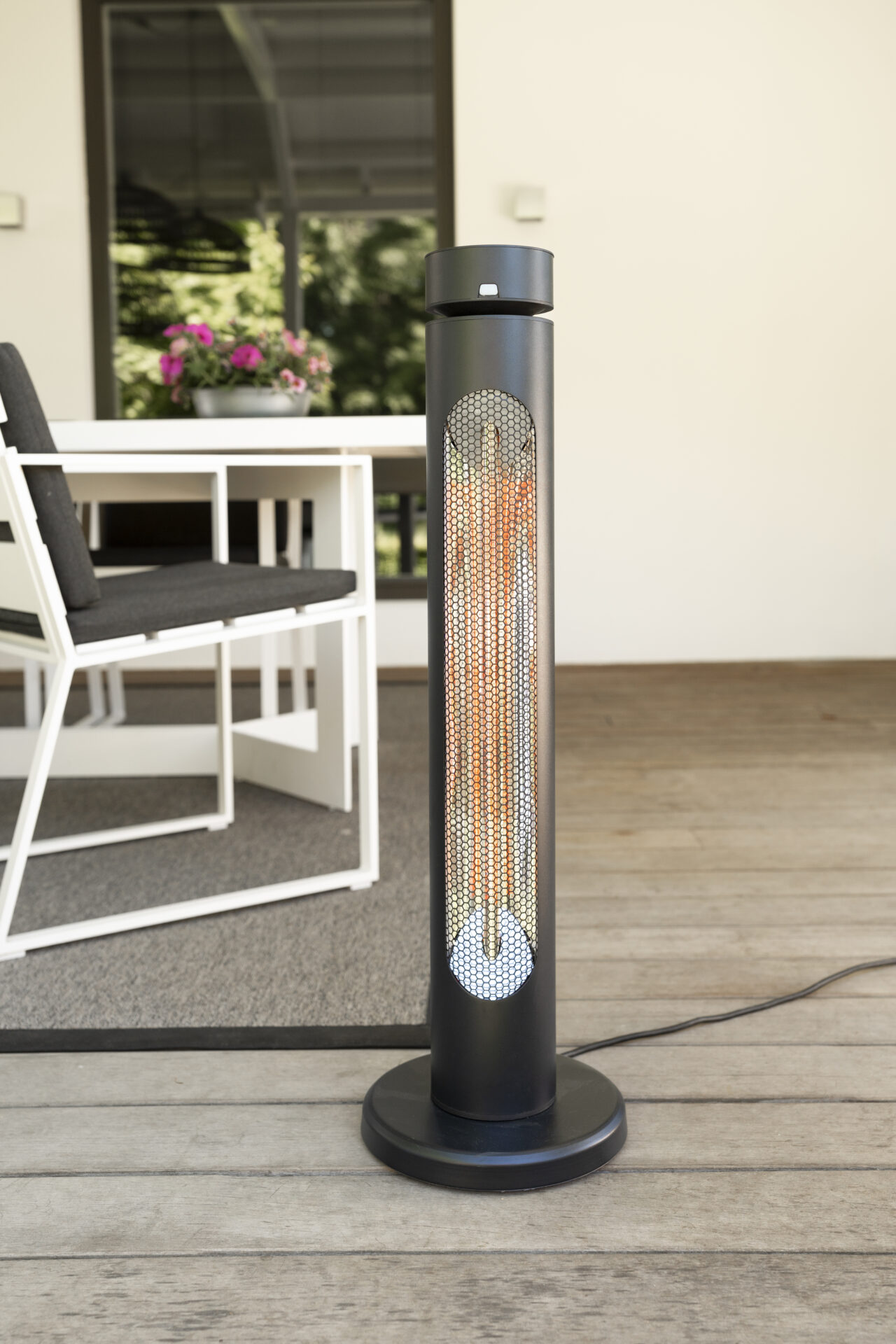 Golden 2000 Shadow Tower elektrische staande terrasverwarmer