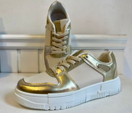 Sneakers goud