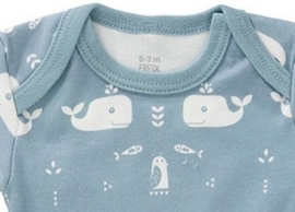 Babypyjama met voetjes  Walvis