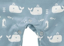 Babypyjama met voetjes  Walvis