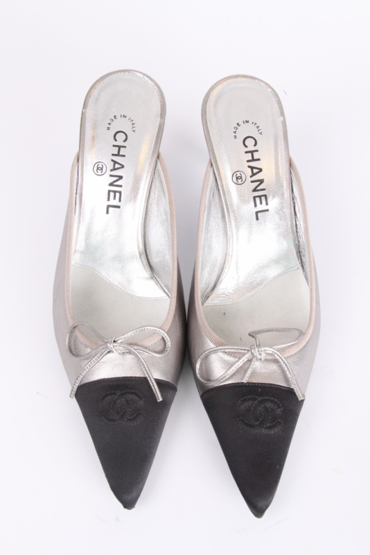 chanel silver pumps