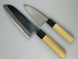 Tadafusa KN-01 Giftset (Santoku en Ajikiri)