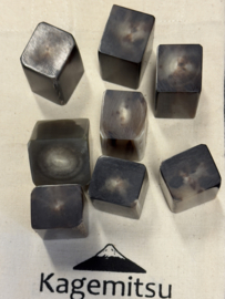 Buffelhoorn (blokje), zwart met lichte strepen (38 x 25 x 30mm)