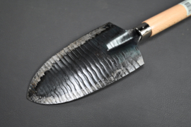 Bonsai Japanese spade/spading trowel - semi-sharpened - carbon - long  handle