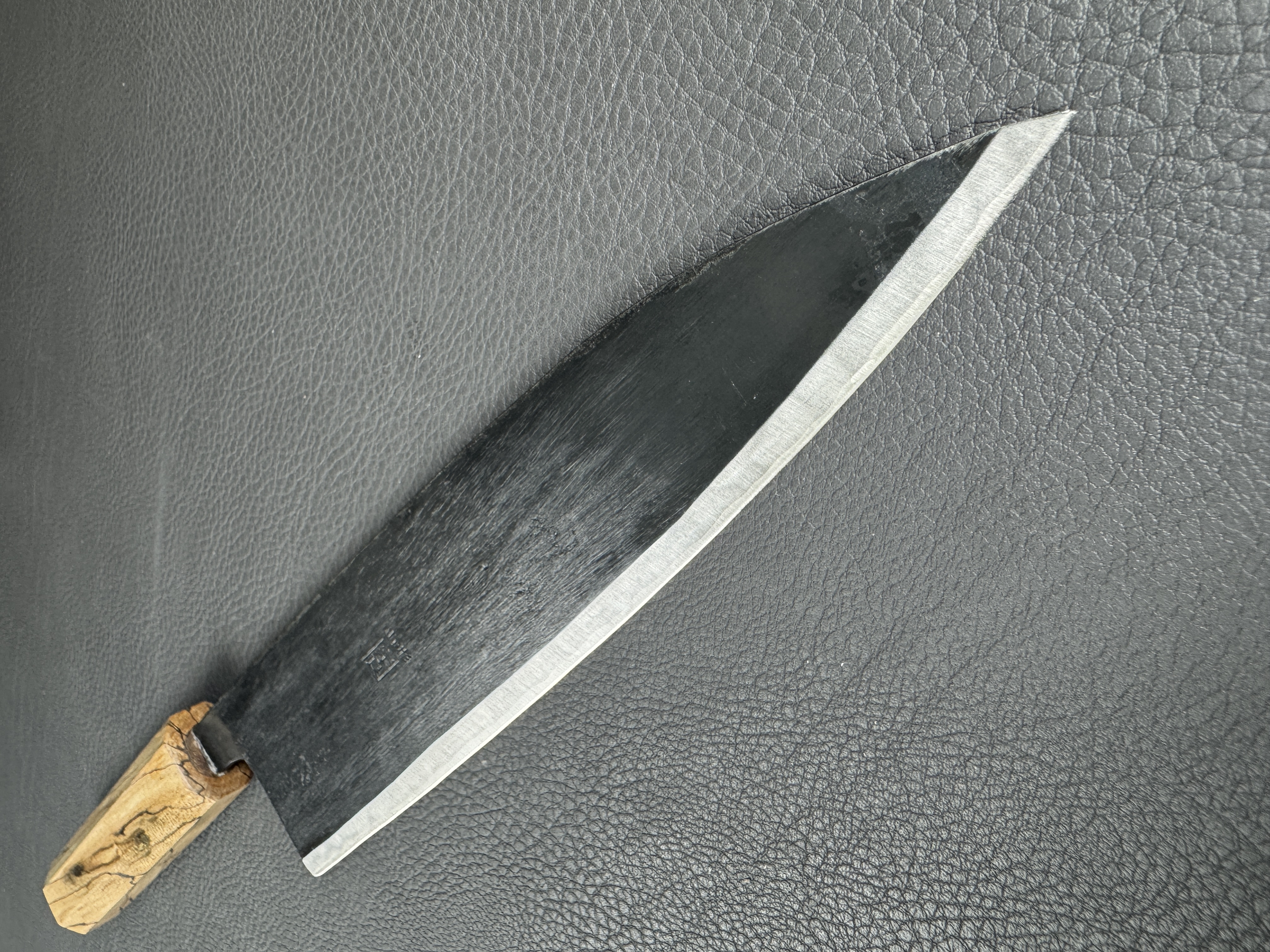 Suzuki Uchihamono Kuro Gyuto (chef's knife), 210 mm, Shirogami