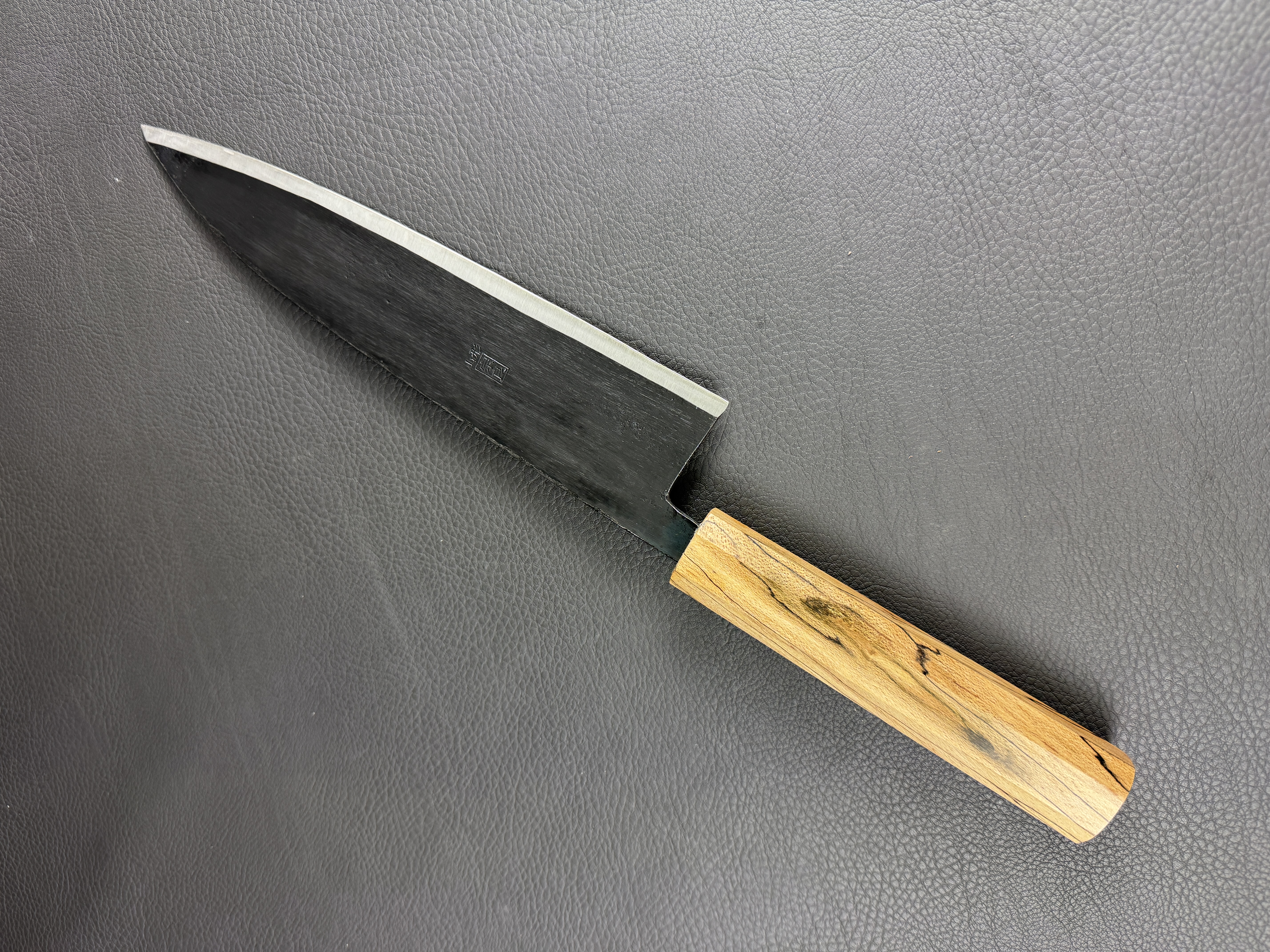 Suzuki Uchihamono Kuro Gyuto (chef's knife), 210 mm, Shirogami