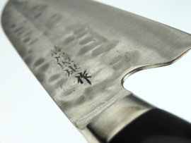 Fujiwara san Maboroshi no Meito Santoku (universal knife), 180 mm