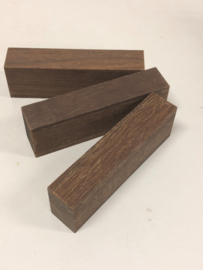 Stabilized (natural) American Walnut (Juglans nigra)  - straight grain -