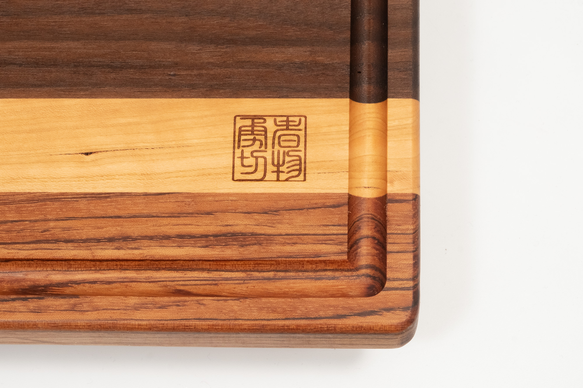 Unique cutting board (handmade), Iroko, walnut, purpleheart, beech, cherry, bubinga