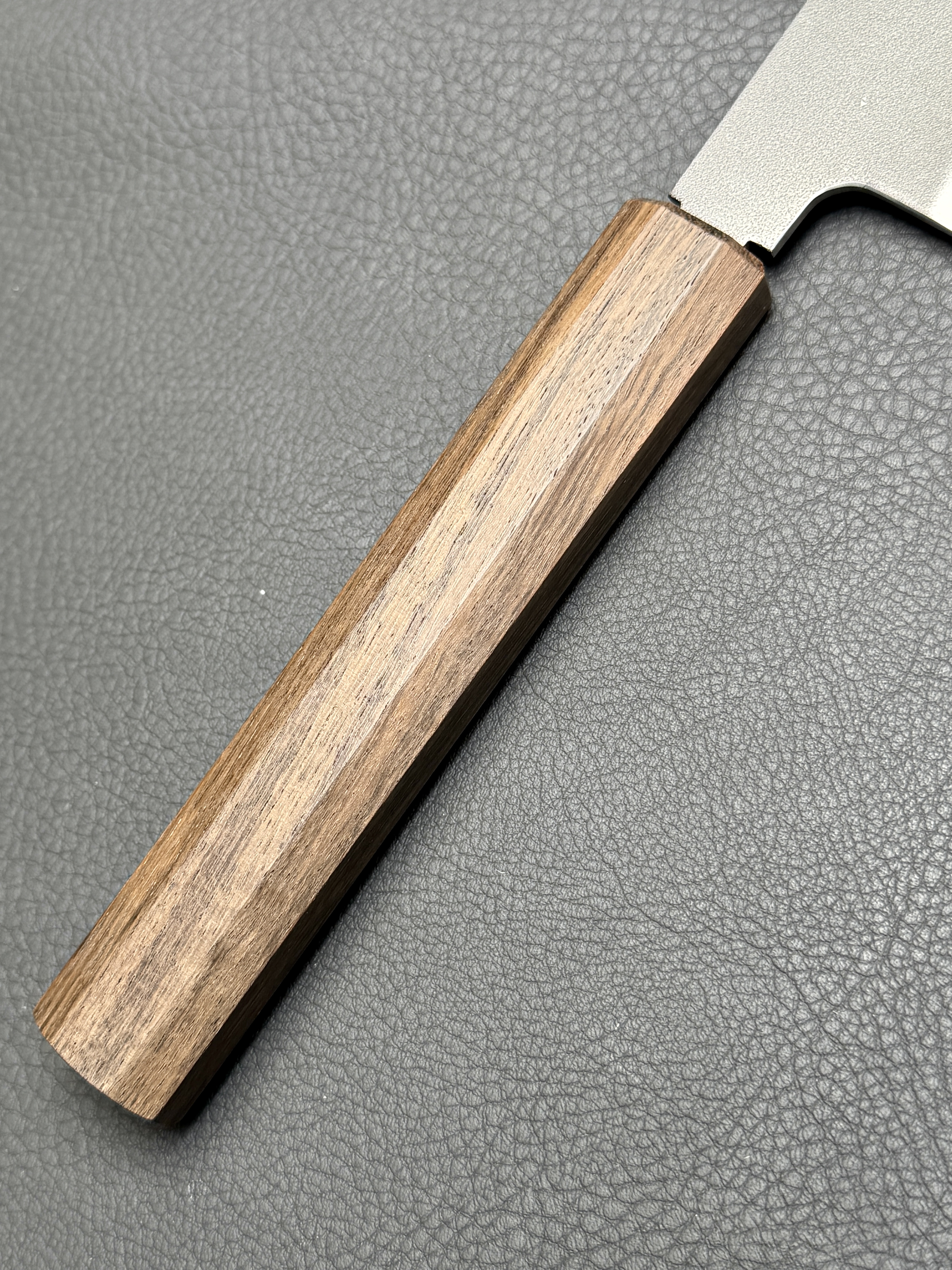 Konosuke Sanjo GS+ Nashiji wa-gyuto (chef's knife), 240 mm, Khii Laurel