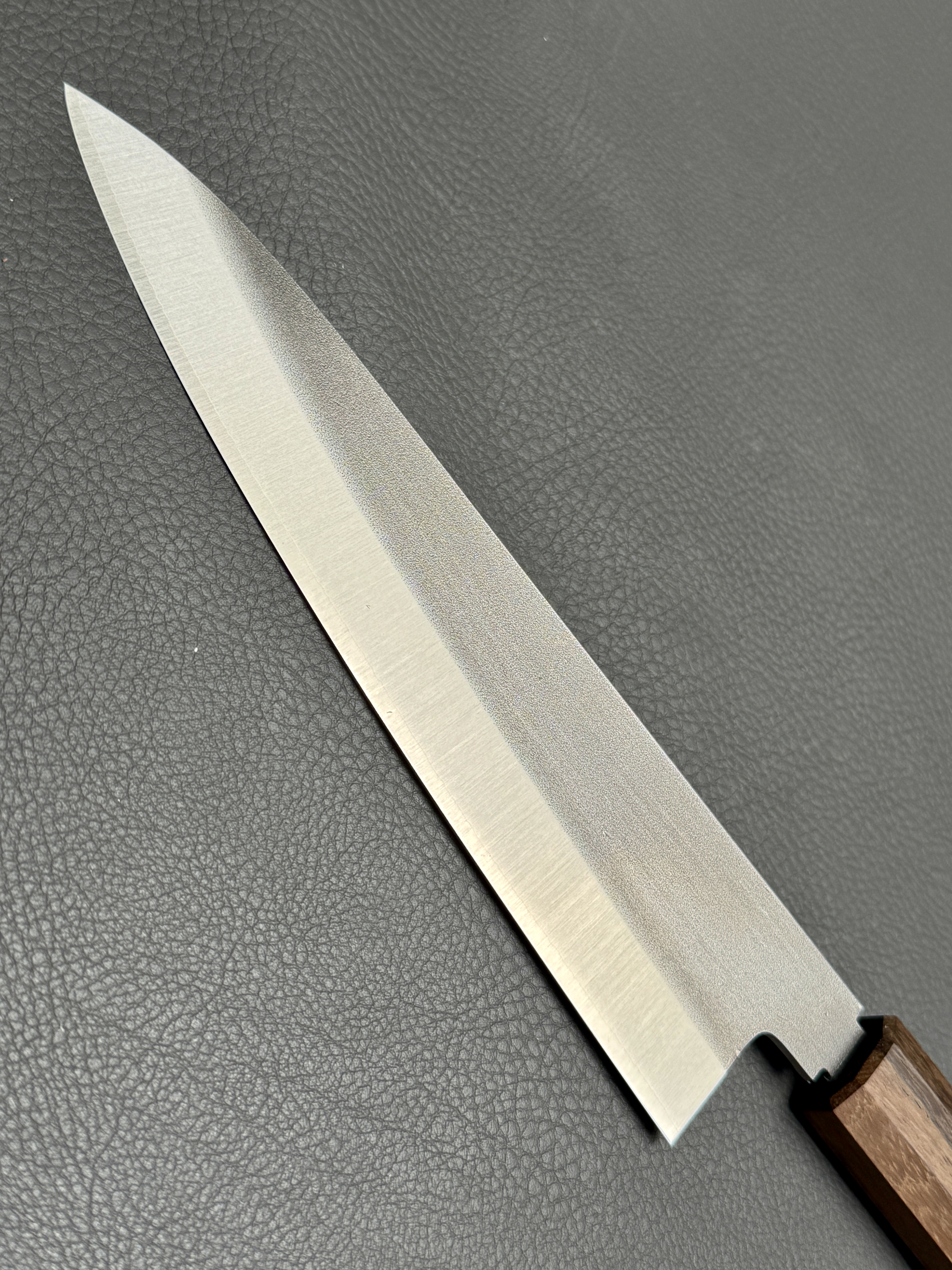 Konosuke Sanjo GS+ Nashiji wa-gyuto (chefsmes), 210 mm, Khii Laurel octagonaal