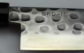 Kagemitsu SKD-11 Santoku (universal knife), Tsuchime, 180 mm