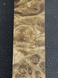 Gestabiliseerd Myanmar warrelnoest kamferhout (Myanmar Camphor burl wood)