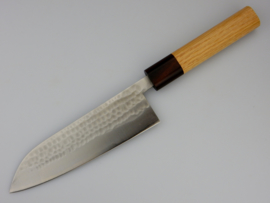 Konosuke Gold Tsuchime Santoku (universal blade), 180 mm, Japanese oak