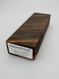 Ebbenhout (Coromandel), zwart-wit -cross cut-