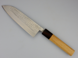 Konosuke V-Gold Tsuchime Santoku (universal knife), 180 mm, Japanese Oak