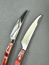 Mitsuboshi Nagomi set 2 steak knives, 90 mm Red and Red pakkawood handle-