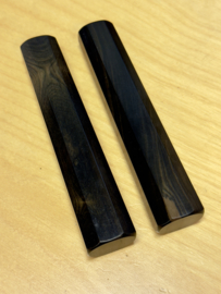 Traditional octagonal Coromandel Ebony handle (size  M)