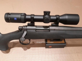 Remington 700 Tactical kal. .308 richtkijker Zeiss Conquest 2-8x42 (tweedehands)