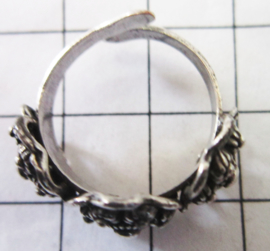 ZKR320  Zeeuwse 3 gelaste knopjes ring