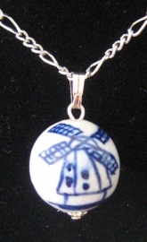 HAN 108 kettinkje met handgeschilderde delftsblauwe molenkraal 18 mm