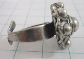 Zeeuwse knop 9 bolletjesring zonder rand ZKR305