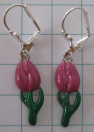 OOR 113 roze tulp oorbellen