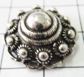 ZKP207 bolle zeeuwse knop oogjesrand