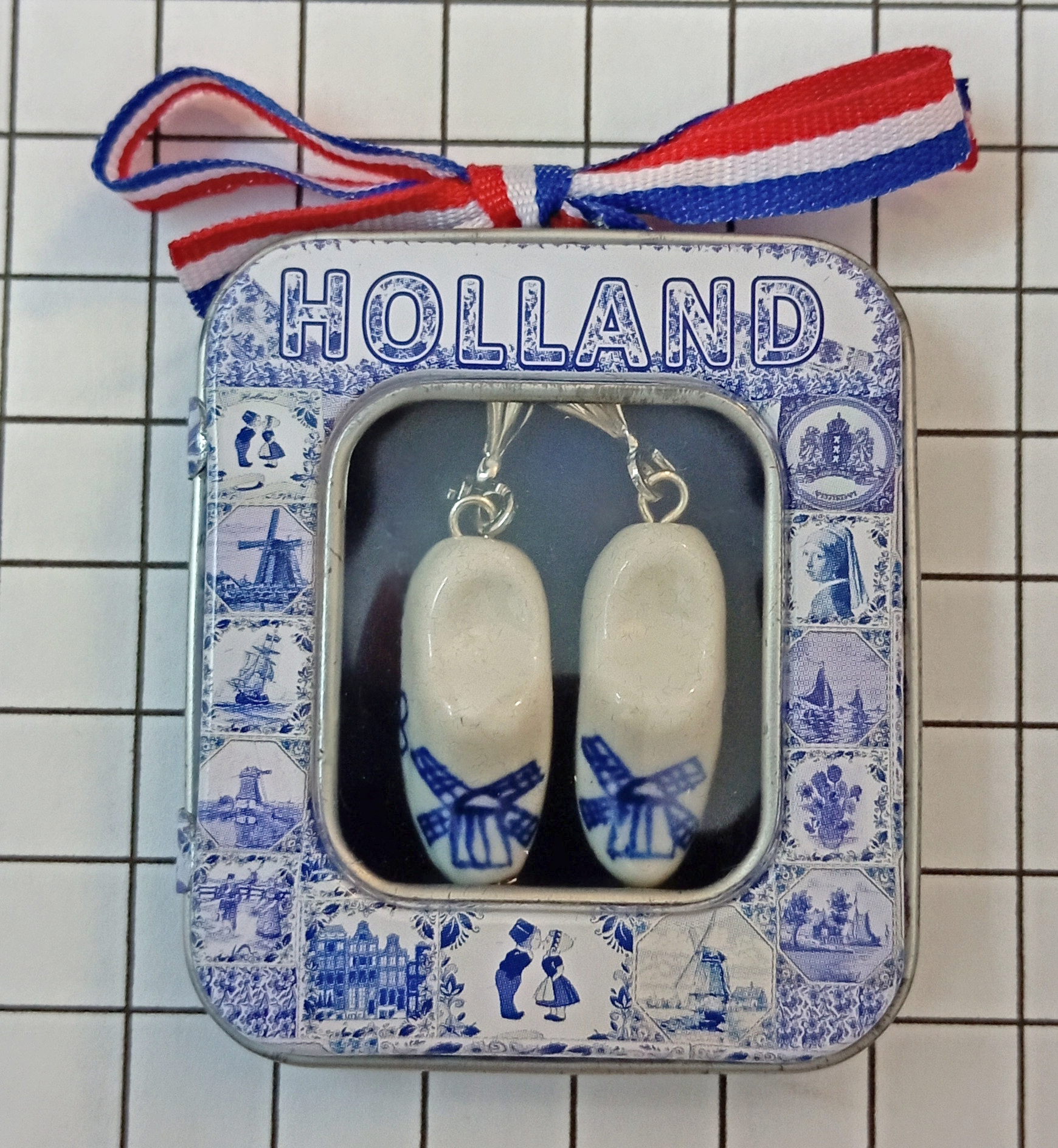 OOR 122 Oorbellen delftsblauw porselein handbeschilderd klompje