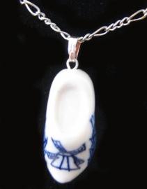 HAN 148 kettinkje met delftsblauw klompje