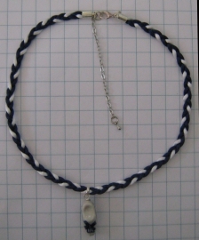 COL 015 Delftsblauwe koordjesketting met handgeschilderde delftsblauwe klomp