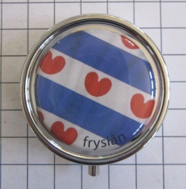 PIL_FR1.003 pillendoosje met spiegel Friesche vlag 