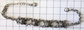 Zeeuwse knopjesarmband met 4 knopjes ZKA501