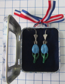 OOR 117  tulpjes oorbellen blauw
