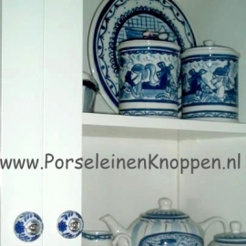 Klantfoto Kast met Delftsblauwe kastknoppen van Nienke