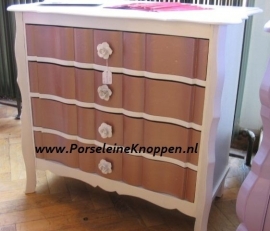 Bouton d'armoire blanq rose, Roses blanches