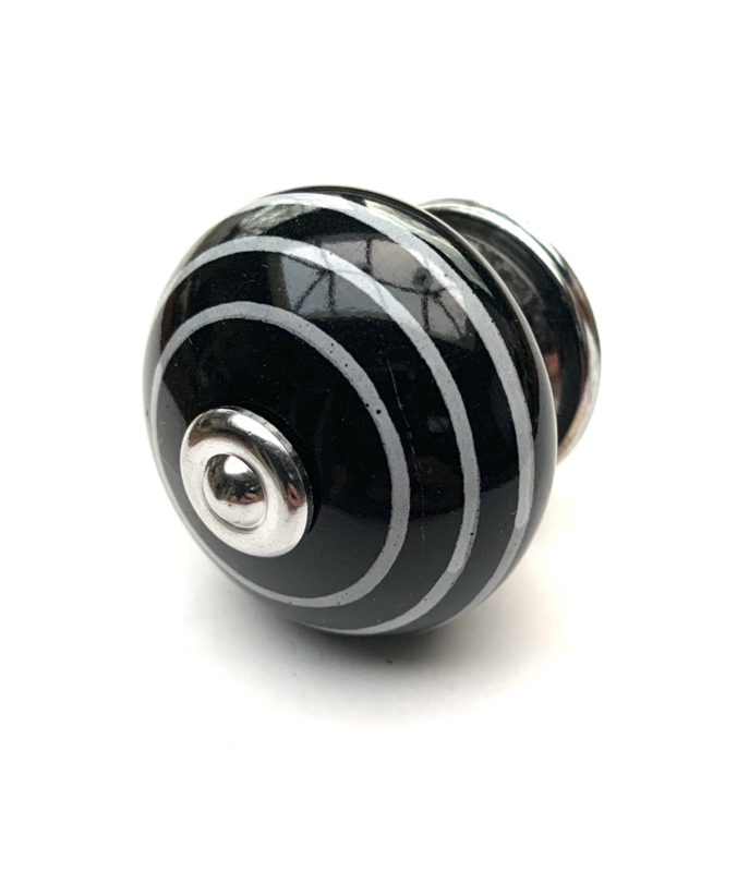 Commissie versnelling Gedwongen Zwarte deurknop met witte strepen | Porseleinen kastknoppen en deurknoppen  | Porseleinen Knoppen