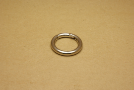 Musqueton Ring nikkel, binnenmaat 30 mm