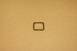Ring vierkant ongelast 20mm oud goud