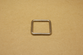 Ring vierkant ongelast 30mm nikkel
