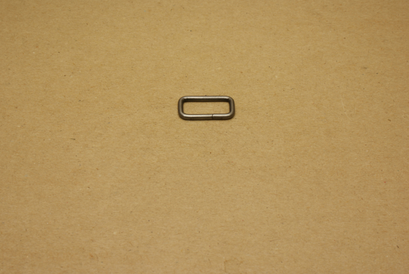 Ring rechthoek ongelast 20mm oud nikkel
