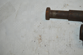 Zijspan bout/klem lengte 14cm/breed10cm/gat 33mm